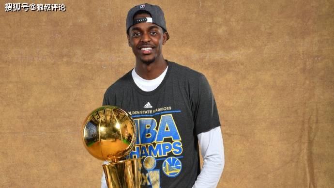 15年效力勇士随队夺得NBA总冠军！广州(zhōu)龍(lóng)狮簽(qiān)约前NBA球员霍(huò)乐迪