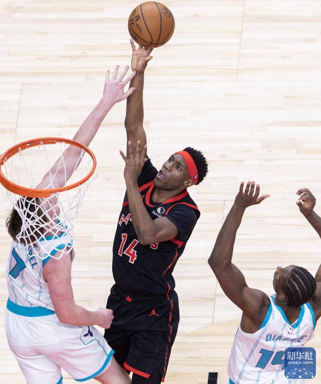 篮球 | NBA常规赛：猛龙不敌黄蜂